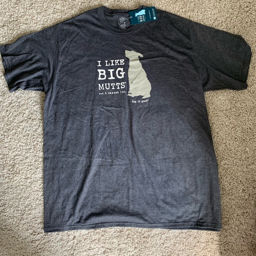 Dog novelty T-shirt Big Mutts - NWT